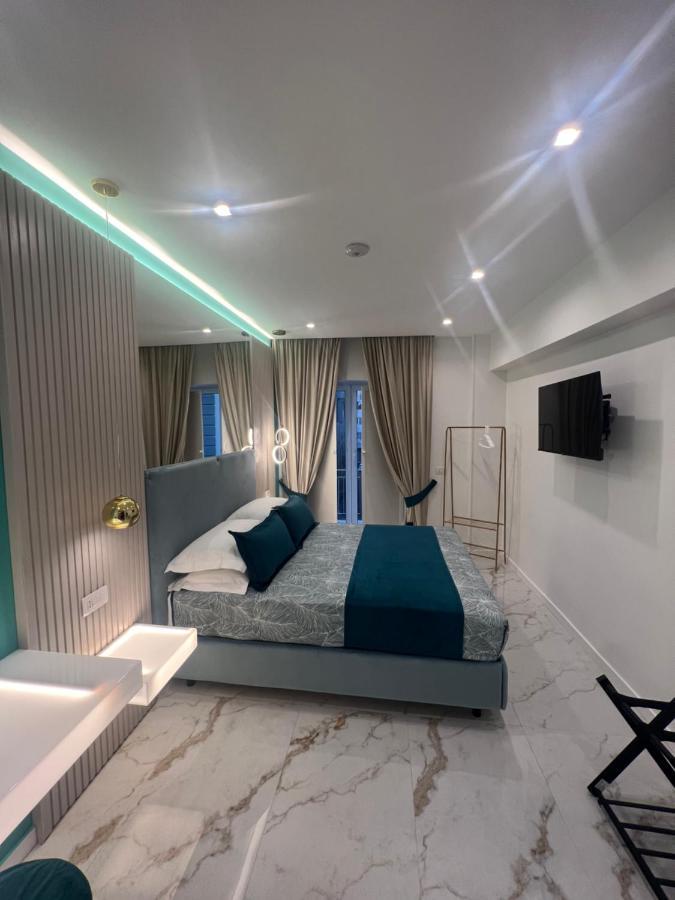 La Lepre Artemide Bed & Breakfast Naples Luaran gambar