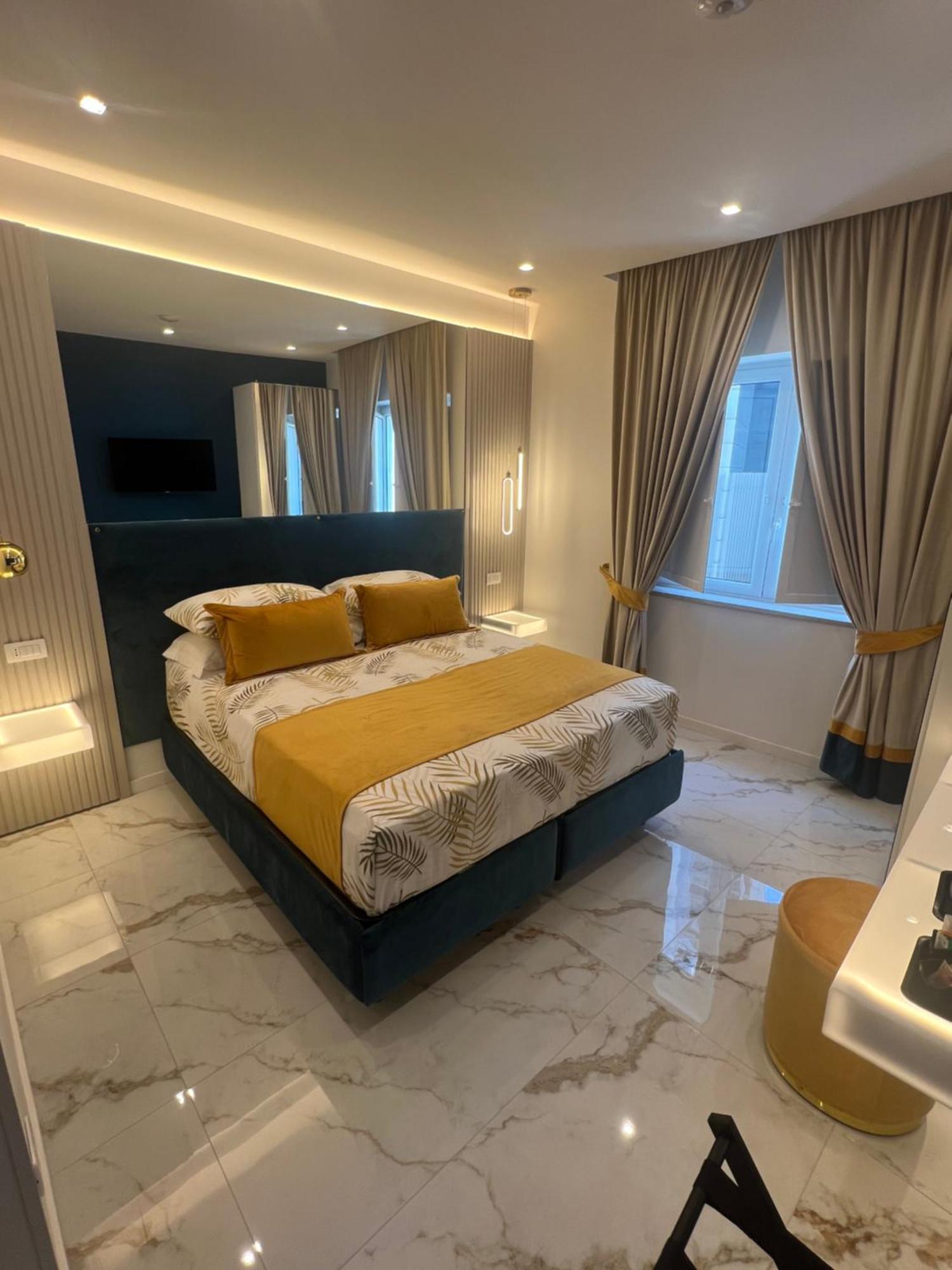 La Lepre Artemide Bed & Breakfast Naples Luaran gambar